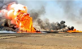  Magaidi wa Daesh wachoma visima vya mafuta Tikrit, Iraq